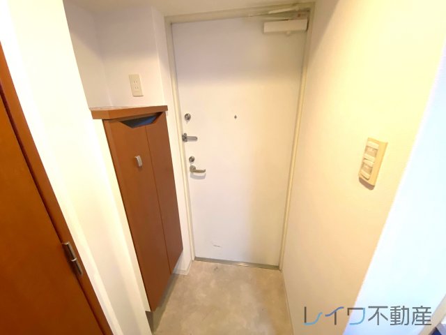 玄関　明るい玄関です