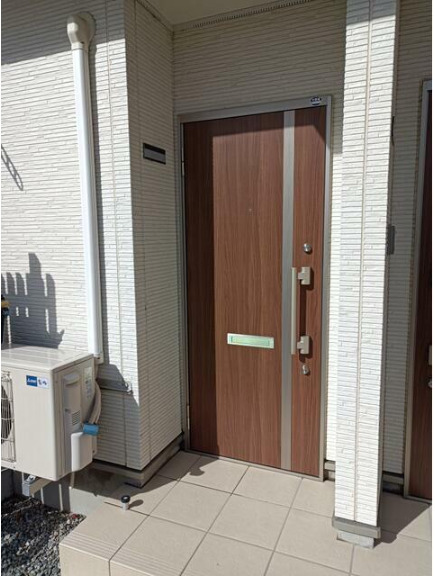 スターライフA棟の玄関写真