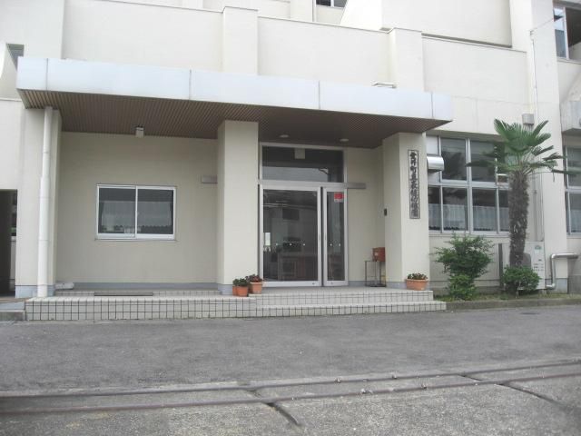 幼稚園・保育園　表佐幼稚園（幼稚園・保育園）まで430m