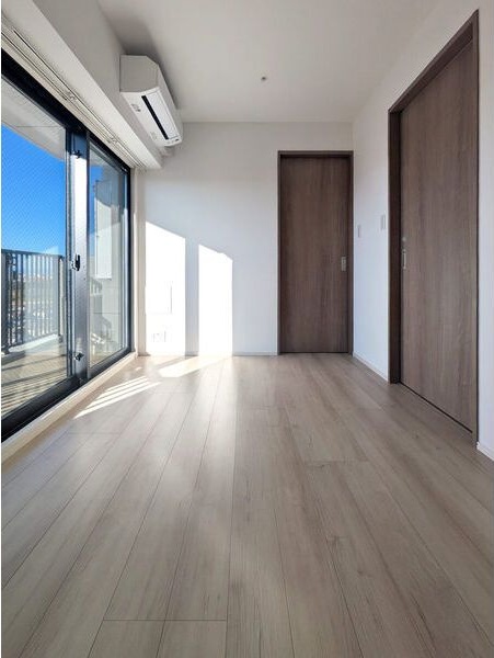 S-RESIDENCE庄内通駅前curere FR・家具家の居間写真
