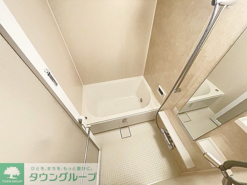 バス・シャワールーム　お問合せは(株)タウンハウジングレジデンス事業部　赤坂店・…