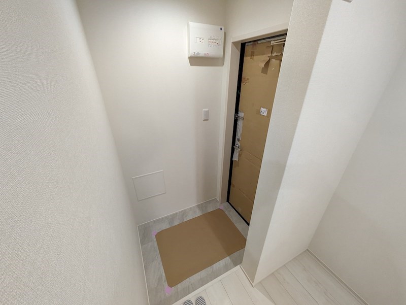 フジパレス尼崎三反田1番館の玄関写真