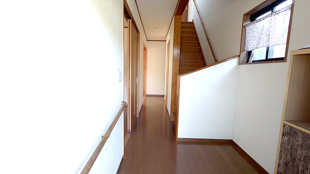 寺池桜小路貸家の玄関写真