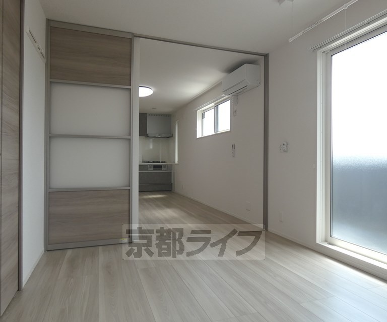 Rejoice紫竹の居間写真