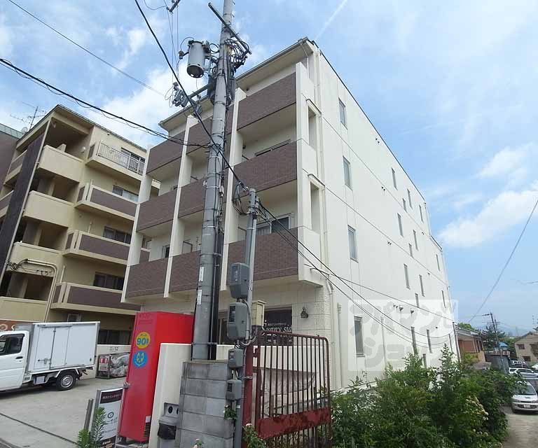 グロリアス八条の外観写真