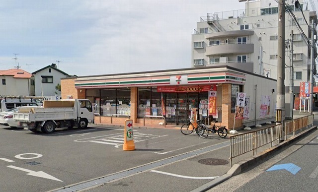 コンビニ　セブンイレブン　吹田岸部中4丁目店（コンビニ）まで377m