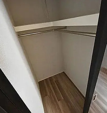 収納　写真は同タイプ住居です