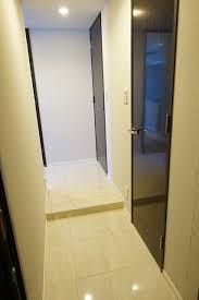 玄関　写真は同タイプ住居です