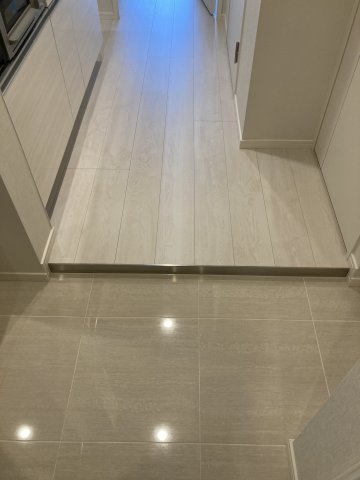 玄関　明るい玄関です