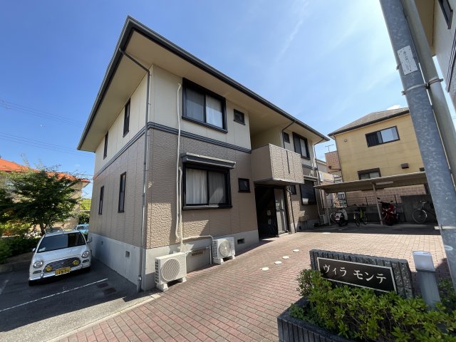 建物外観　落ち着いた雰囲気の外観です