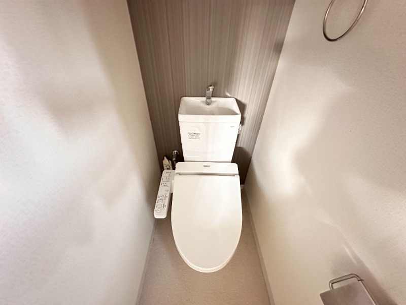 トイレ　きれい目トイレです