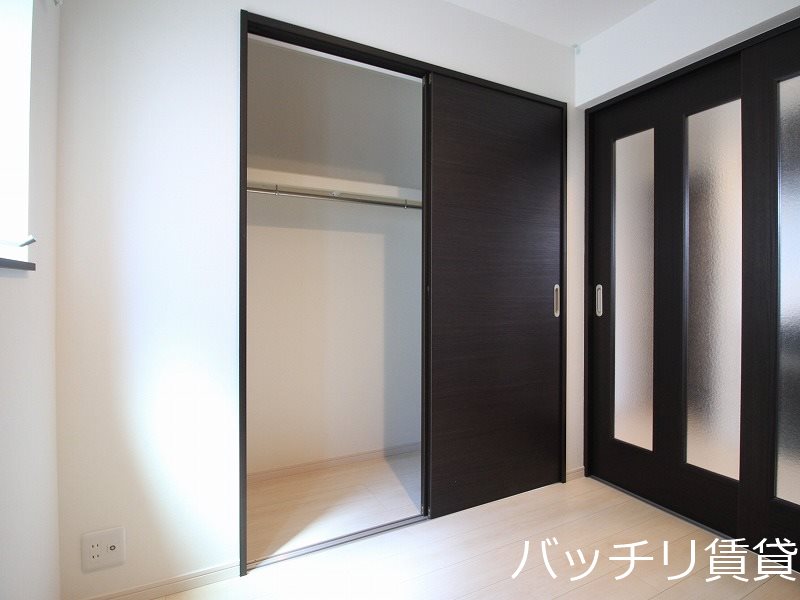 収納　画像は同型イメージの為、現況を優先いたします。
