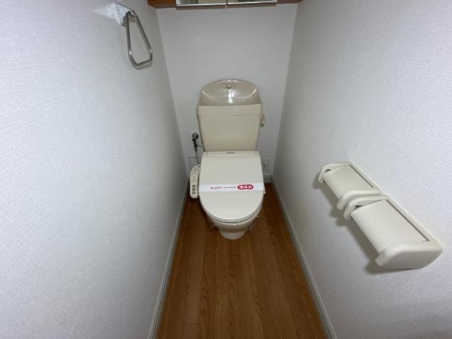 トイレ　シャワー付トイレ