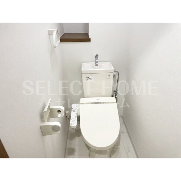 トイレ　落ち着いたトイレです