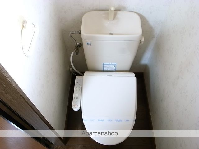 ＪＲ奥羽本線 北山形駅 バス乗車時間：22分 最寄りバス停で下車 徒歩27分 2階建 築30年のトイレ写真