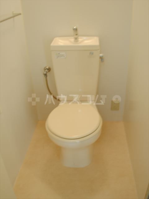アパルトマン北千里のトイレ写真
