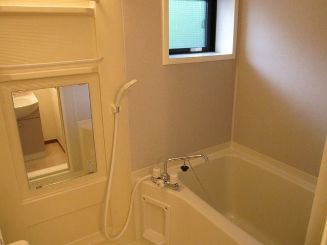 バス・シャワールーム　★バス・トイレ別★
