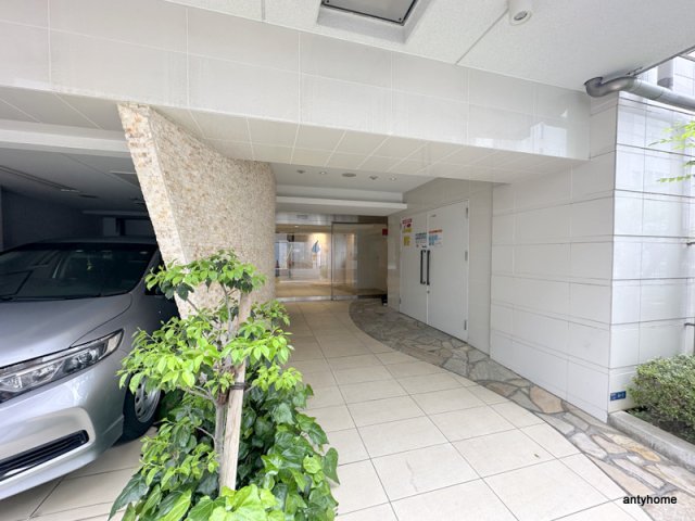マリンズ心斎橋IIIの外観写真