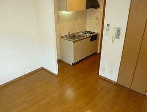 居室・リビング　別部屋の画像を使用しております。