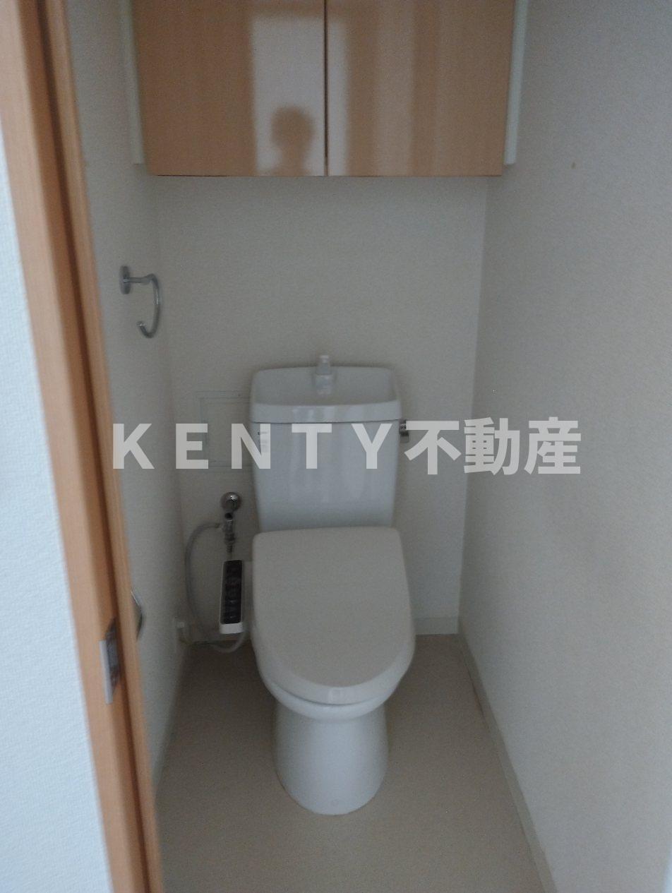 トイレ　清潔感のあるトイレです