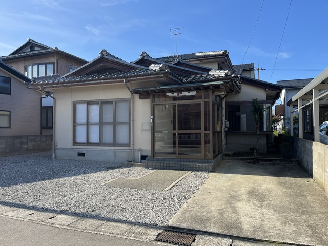 西美沢野貸家