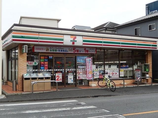 コンビニ　セブンイレブン（コンビニ）まで346m