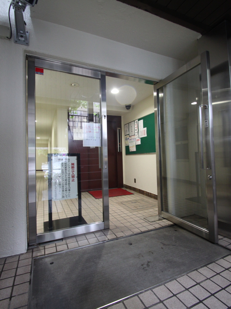 エントランス
