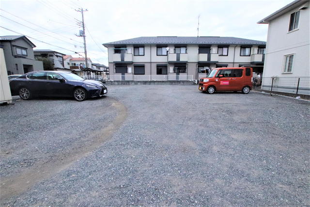 駐車場　敷地内駐車場／要空き確認