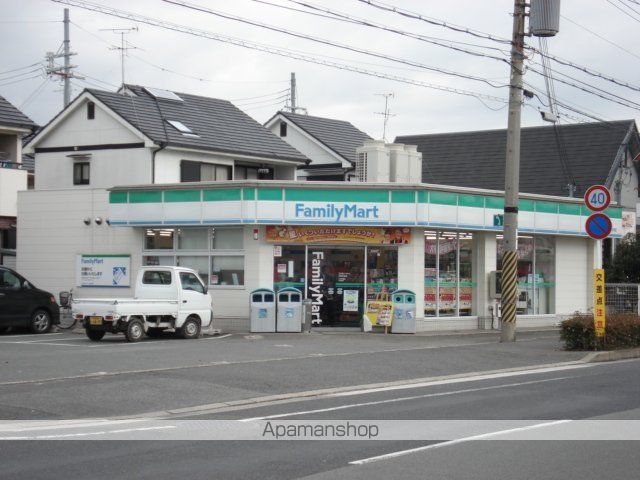 その他　コンビニ（その他）まで50m