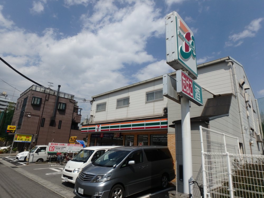 コンビニ　セブンイレブン尼崎常光寺3丁目店（コンビニ）まで510m