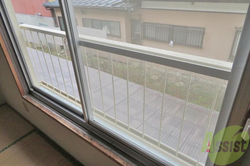 バルコニー　バルコニーはありませんので、お洗濯を干すなら１階でしょうか