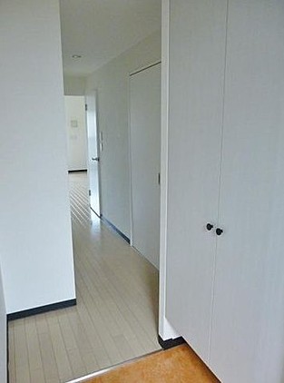 玄関　玄関部分