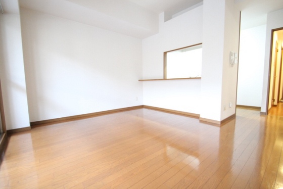 居室・リビング　※他の部屋の写真になります。