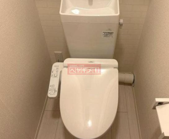 トイレ　トイレ