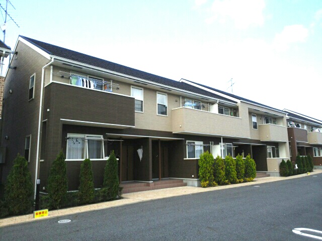 苫田郡鏡野町円宗寺のアパートの建物外観