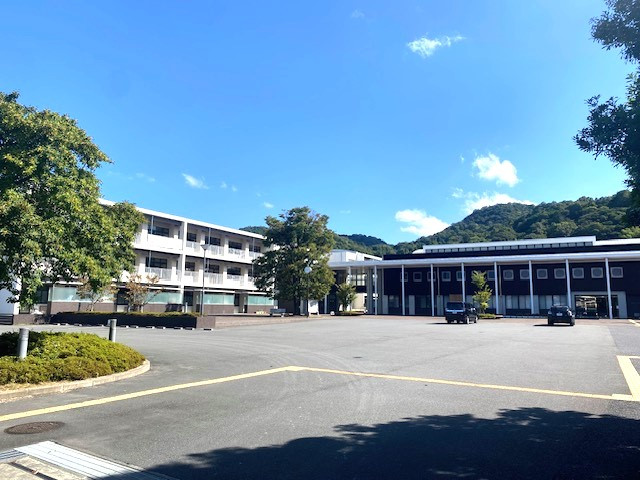 【サンライズ清和の小学校】