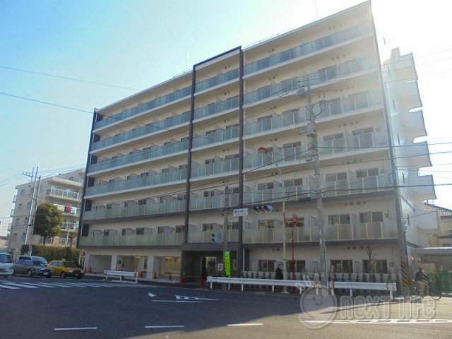 川崎市川崎区藤崎のマンションの建物外観