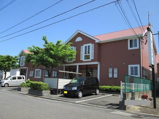 【北九州市八幡西区本城東のアパートの建物外観】