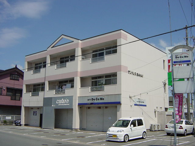 建物外観　外観写真（昼）