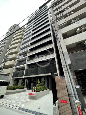 【S-RESIDENCE堺筋本町Deuxの建物外観】