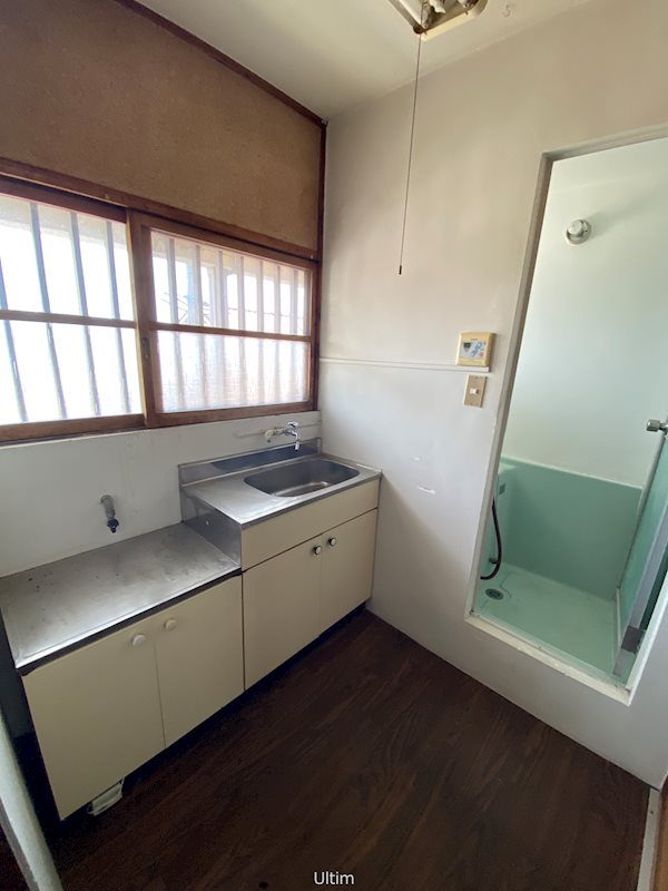 キッチン　別部屋の写真です。ご参考までに