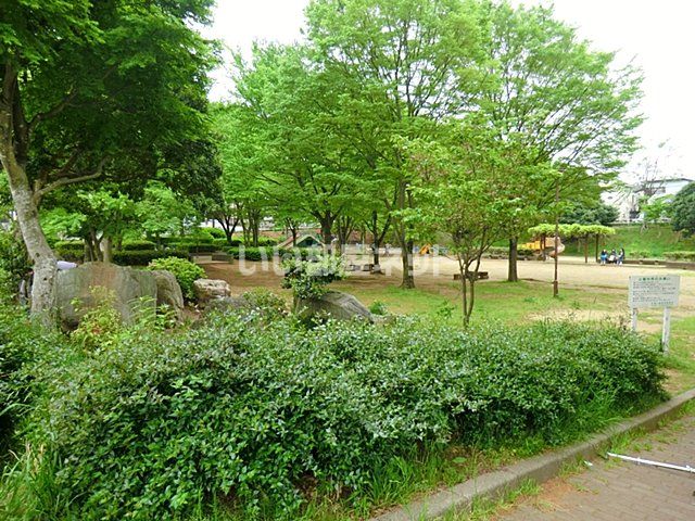 公園　美しの森公園（公園）まで222m