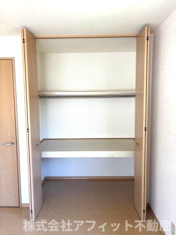 収納　クローゼット