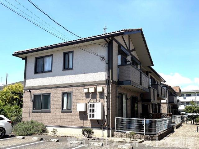 建物外観　リベルタ スクエア ・軽量鉄骨造