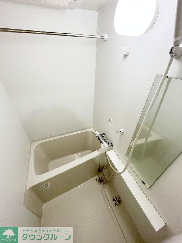 バス・シャワールーム　バス