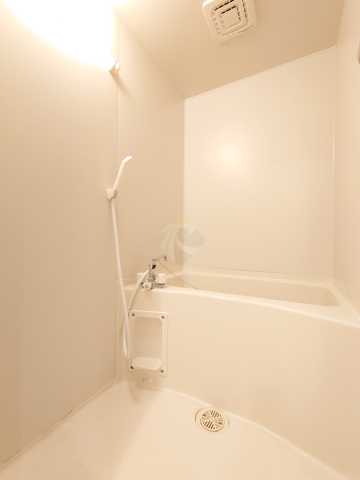 バス・シャワールーム　Tスクエア