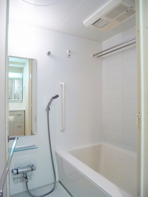バス・シャワールーム　パークアクシス元浅草ステージのバスルームです、追焚、浴室換気