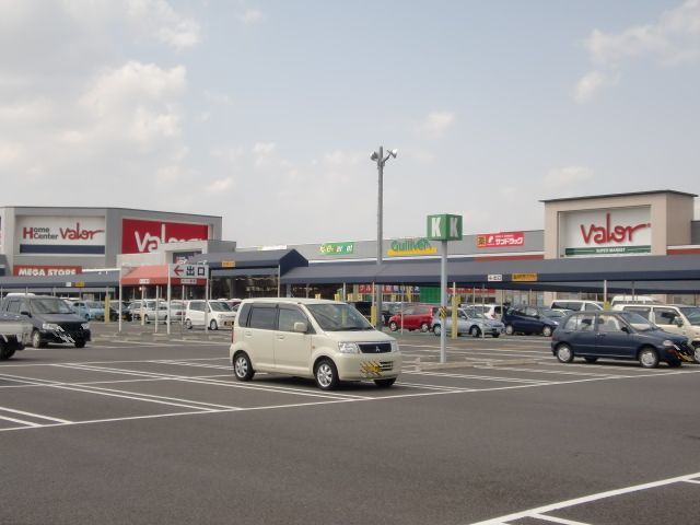 ホームセンター　ホームセンターバロー（ホームセンター）まで1200m