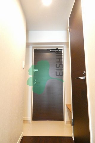 玄関　下駄箱もしっかりついてます！