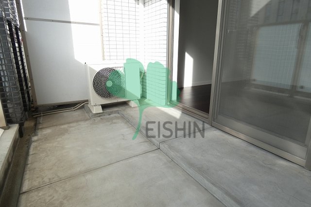 バルコニー　日当たりの良いバルコニーです！